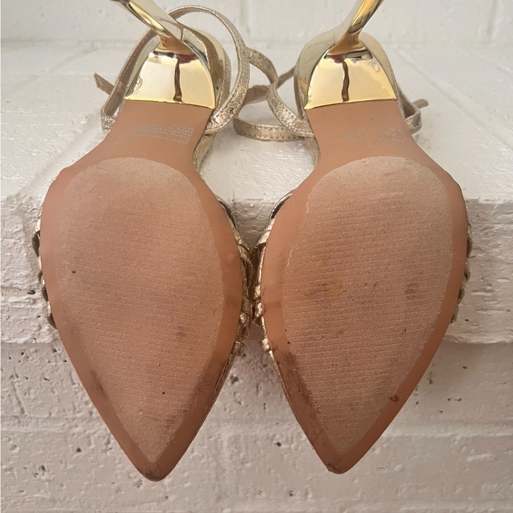 ⭐️HOST PICK⭐️ BRAND NEW Steve Madden Gold Wendy Shoe. OUT OF STOCK EVERYWHERE. - Picture 10 of 12